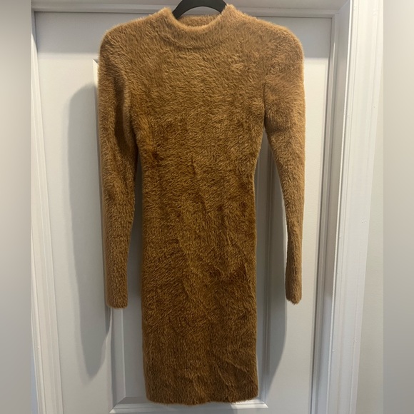 Aritzia Babaton Madison Dress - XS - Picture 3 of 4
